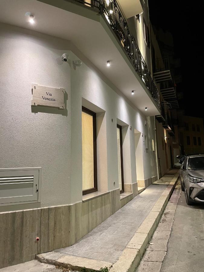 Porta Del Golfo Apartments & Suites Castellammare del Golfo Exterior foto